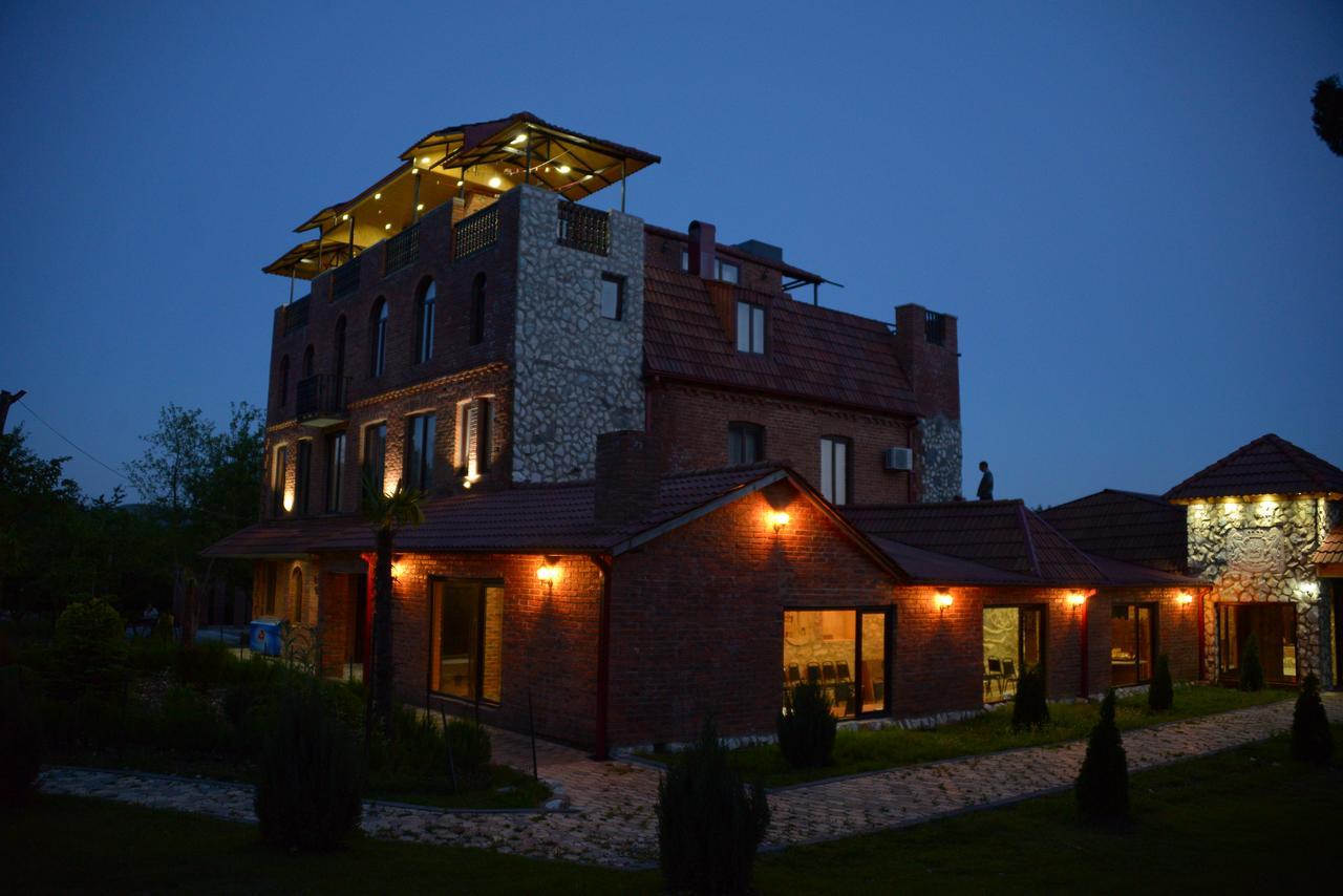 Chateau Chikovani Hotel Gordi Exterior photo